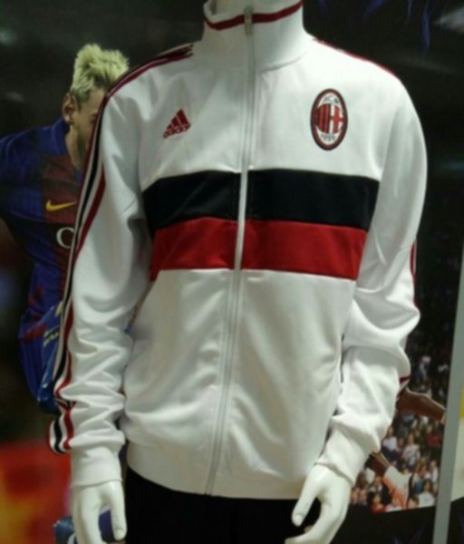 мастерка AC Milan