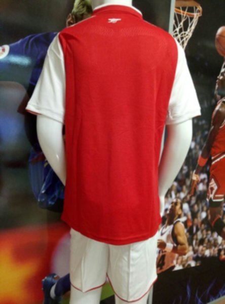 форма Arsenal   домашняя  2017-2018