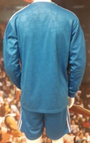 форма Juventus   длинный рукав  2019-2020  резервная  Лига Чемпионов