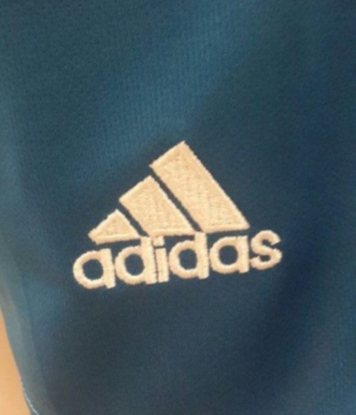 форма Juventus   длинный рукав  2019-2020  резервная  Лига Чемпионов