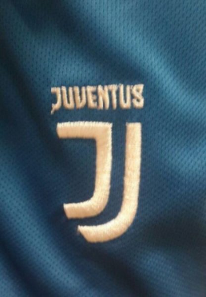 форма Juventus  детская №7 Ronaldo  2019-2020  резервная  Лига Чемпионов полиэстер 100%