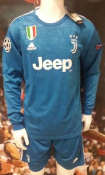 форма Juventus   длинный рукав  2019-2020  резервная  Лига Чемпионов