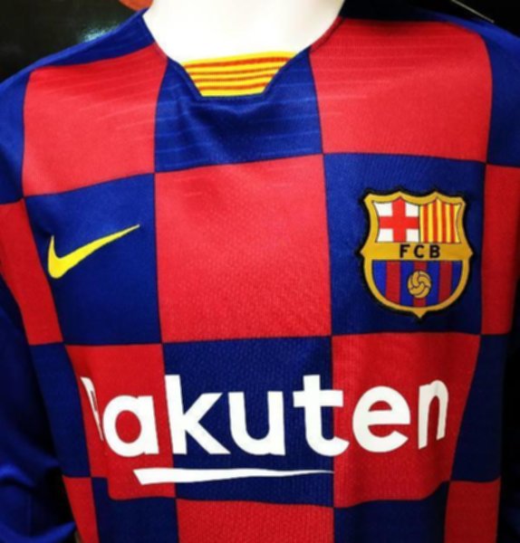 форма Barcelona  длинный рукав №17 GRIEZMANN  2019-2020  домашняя Лига Чемпионов