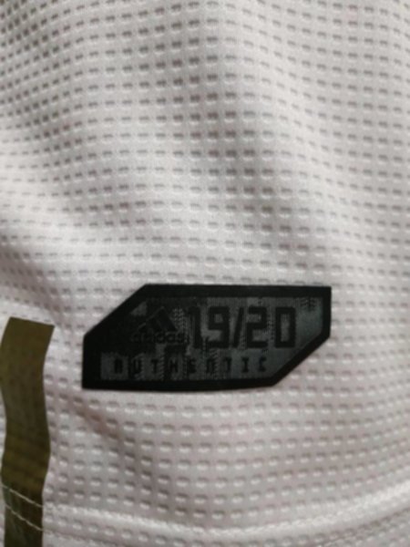 форма  Real Madrid №4 SERGIO RAMOS  2019-2020 домашняя Лига Чемпионов  полиэстер 100%