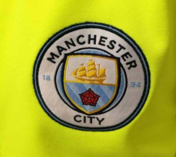 мастерка Manchester City