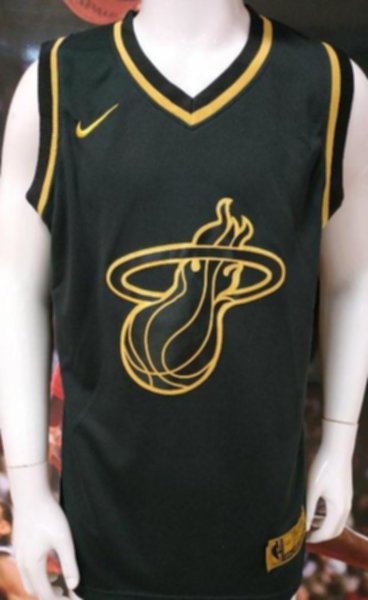 майка баскетбольная  Miami Heat №3 WADE  nike 