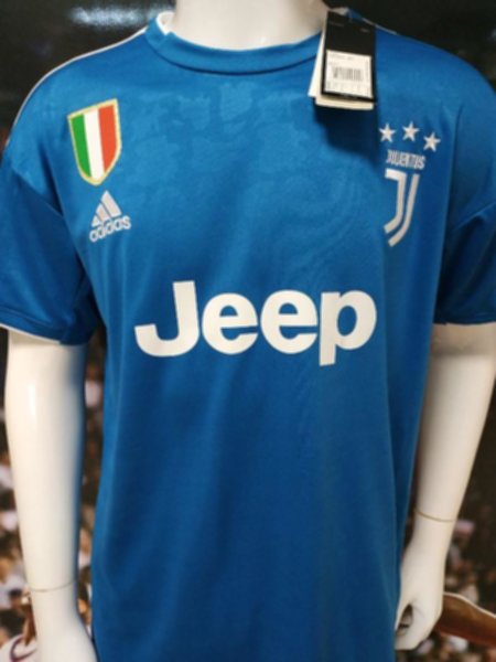форма Juventus  детская №7 Ronaldo  2019-2020  резервная  Лига Чемпионов полиэстер 100%