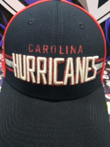 бейсболка Carolina Hurricanes