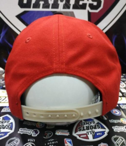 бейсболка Carolina Hurricanes