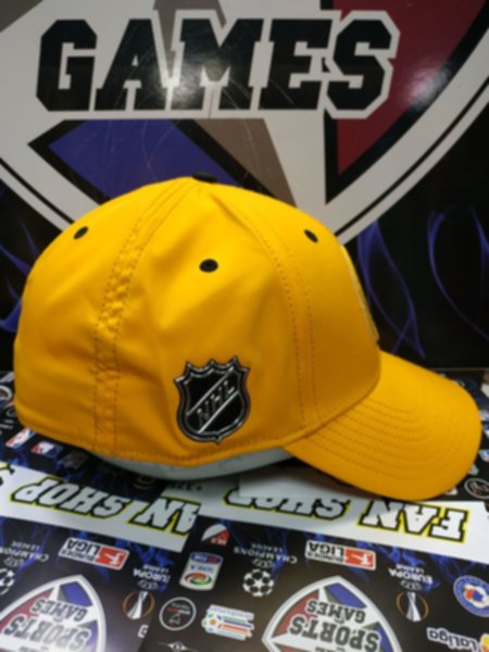 бейсболка Boston Bruins