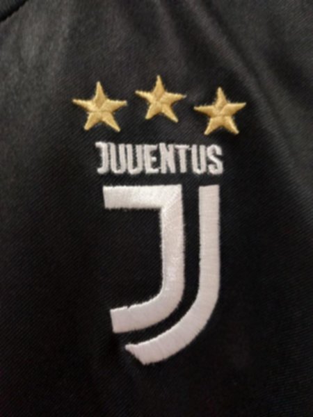 форма Juventus детская №10 Dybala  длинный рукав  2019-2020  домашняя  Лига Чемпионов  полиэстер 100%