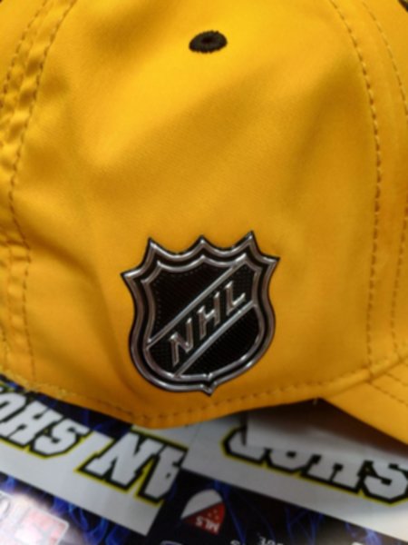 бейсболка Boston Bruins