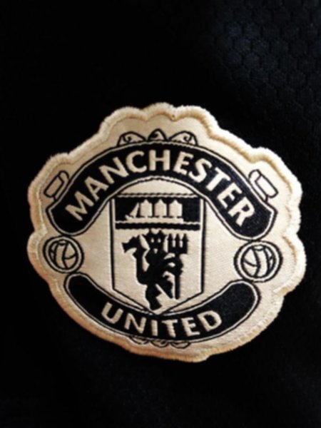 форма Manchester United  длинный рукав  2019-20  гостевая