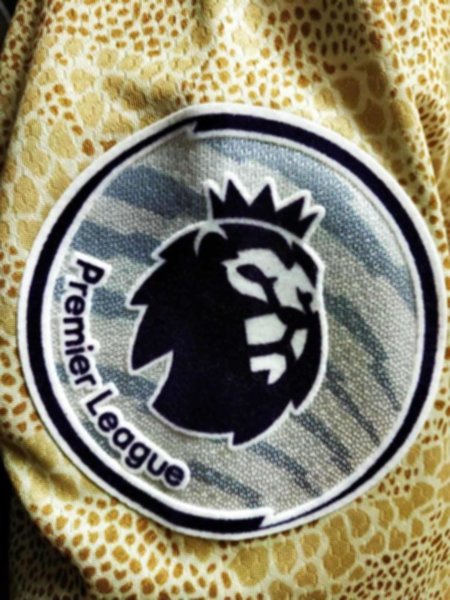 форма Manchester United  длинный рукав  2019-20  гостевая