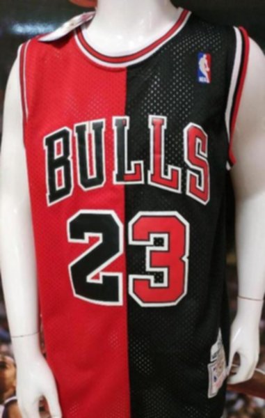 майка баскетбольная  Chicago Bulls №23 JORDAN  Mitchell & Ness