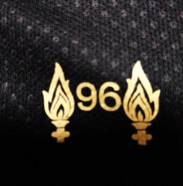 форма Liverpool  длинный рукав  2019-2020  Лига Чемпионов