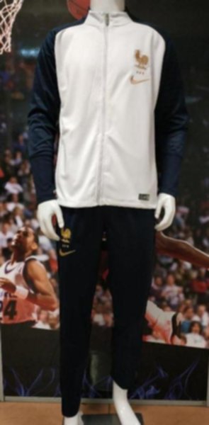 спортивный костюм сборной Франции  2019  полиэстер 100%