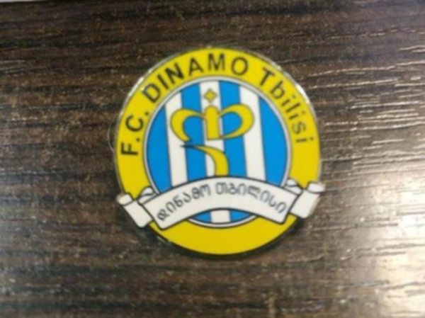 значок Динамо Тбилиси   №0906  2,5 см  металл