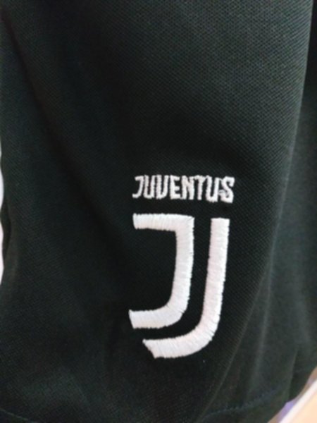 форма Juventus детская №10 Dybala  2019-2020  домашняя  Лига Чемпионов  полиэстер 100%