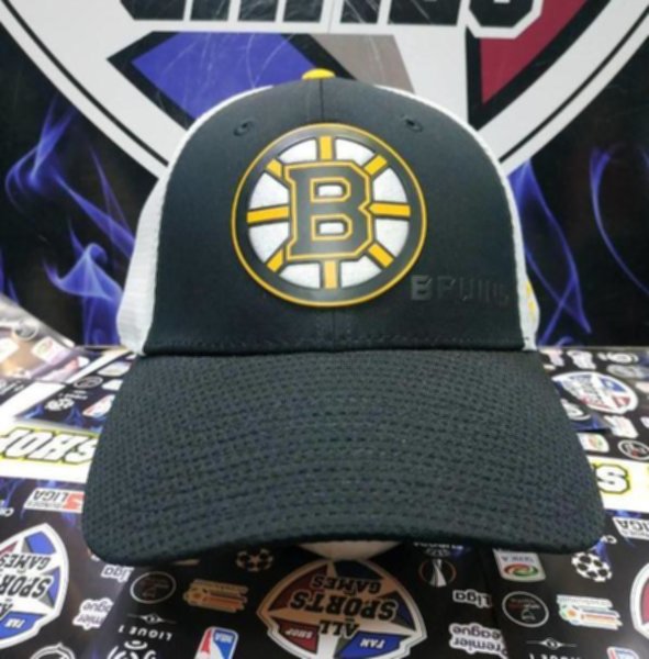 бейсболка Boston Bruins