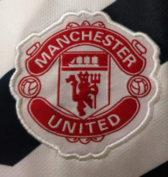 форма Manchester United длинный рукав  2020-2021 резервная полиэстер 100%