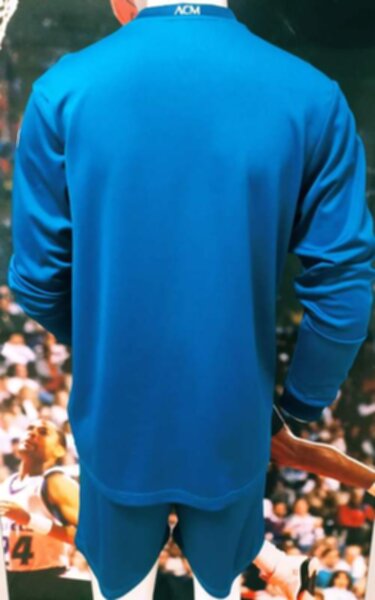 форма AC Milan  длинный рукав  2020-2021 резервная полиэстер 100%