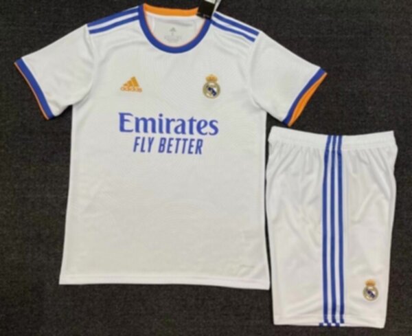 форма  Real Madrid  2021-2022 домашняя  полиэстер 100%