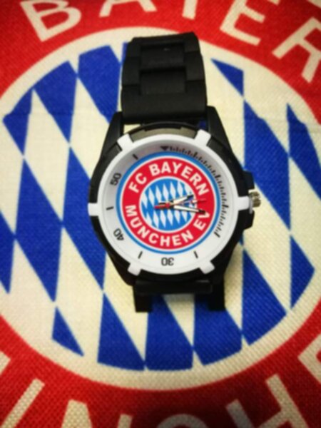 часы Bayern Munchen