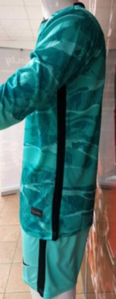 форма Liverpool длинный рукав 2020-2021 гостевая 