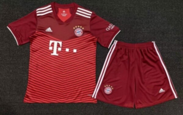форма детская Bayern Munchen  2021-2022  домашняя