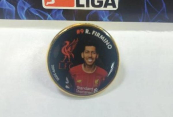 значок Фирмино  №0867  2,5см