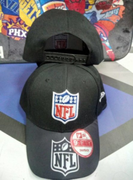 бейсболка NFL