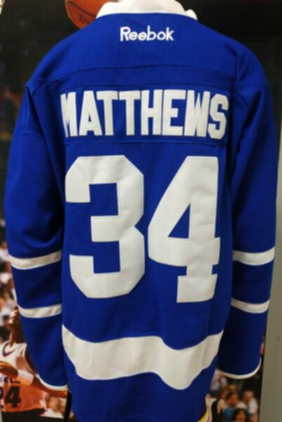 свитер хоккейный Toronto Maple Leafs №34 MATTHEWS reebok