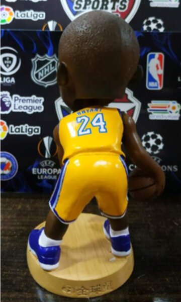 фигурка Коби Брайант 12см