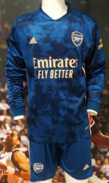 форма Arsenal длинный рукав 2020-2021 резервная  полиэстер 100%