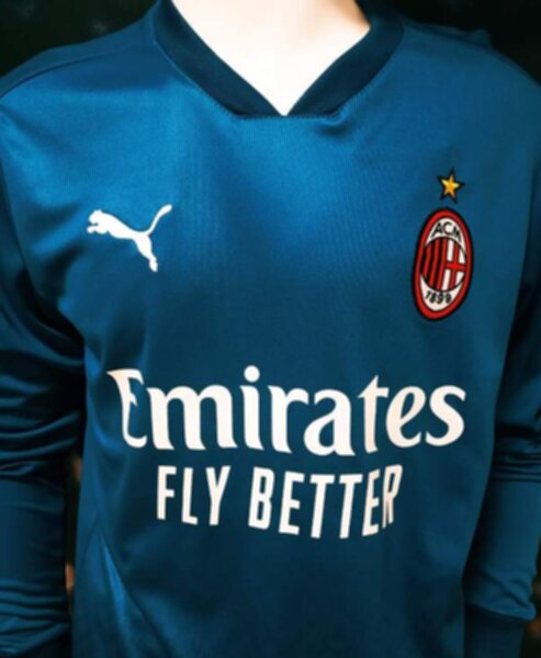 форма AC Milan  длинный рукав  2020-2021 резервная полиэстер 100%