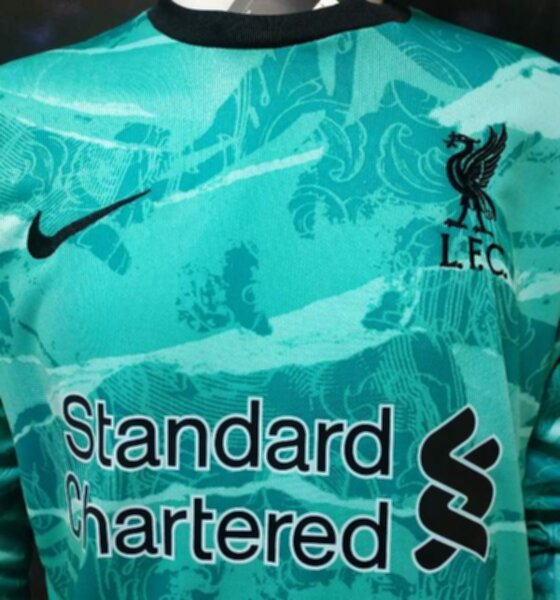 форма Liverpool длинный рукав 2020-2021 гостевая 