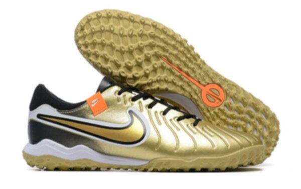 бампы Nike Tiempo Legend 10 Soccer Cleats