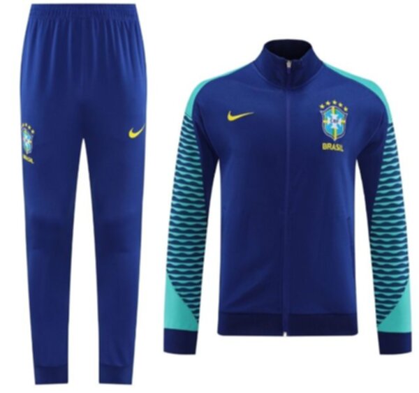 спортивный костюм сборной Бразилии  2023-2024 Nike,полиэстер 100%