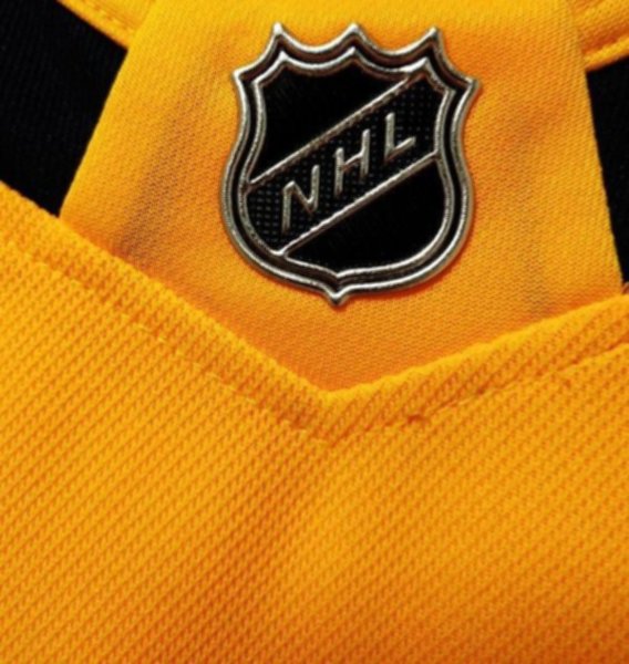 свитер хоккейный Nashville Predators №76 SUBBAN  adidas