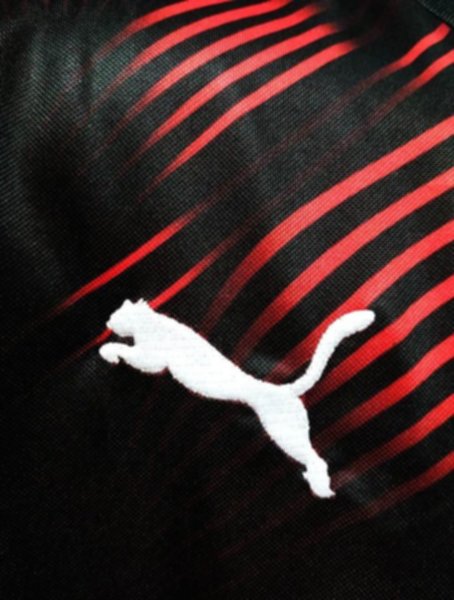 форма AC Milan  2019-2020  резервная