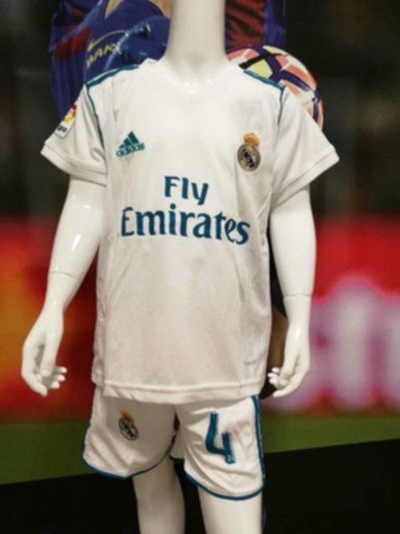 форма детская Real Madrid №4 SERGIO RAMOS  2017-2018