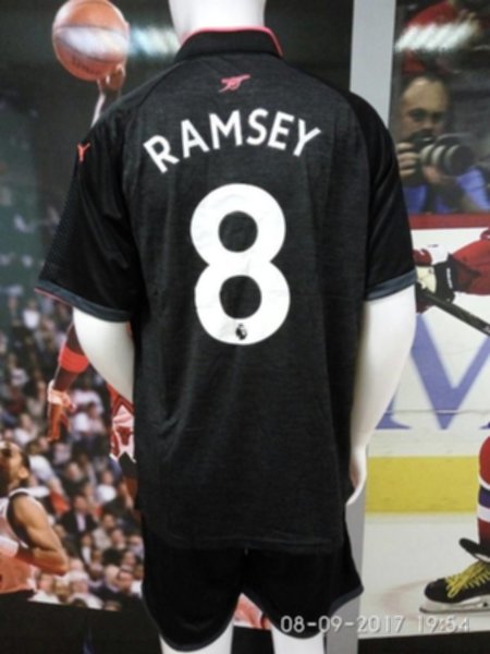 форма Arsenal №8 RAMSEY  резервная  2017-2018