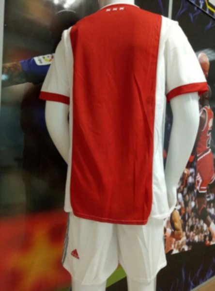 форма Ajax 2017-2018  домашняя