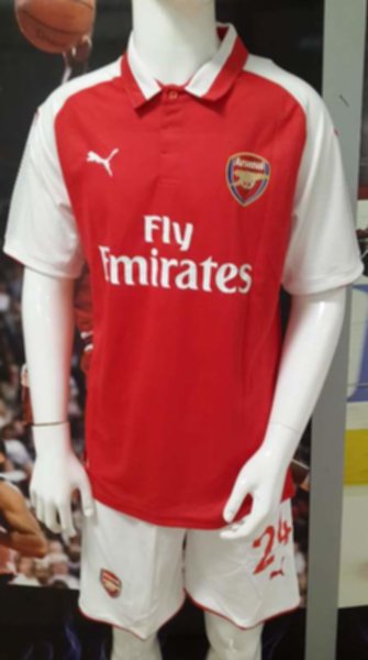 форма Arsenal №24 BELLERIN  домашняя  2017-2018 