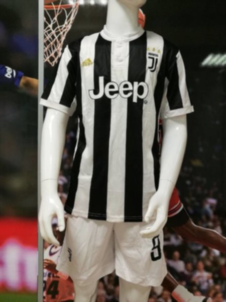 форма Juventus №9 HIGUAIN  домашняя  2017-2018