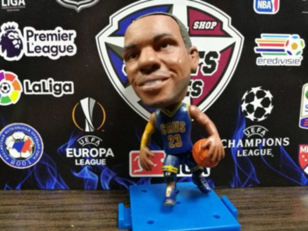 фигурка Леброн Джеймс 6,5см