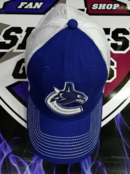 бейсболка Vancouver Canucks