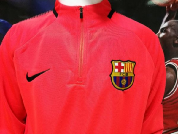 тренировочный костюм Barcelona   2017-2018