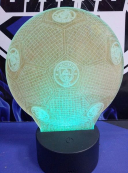 светильник LED Manchester City 19см х 15см х 4см